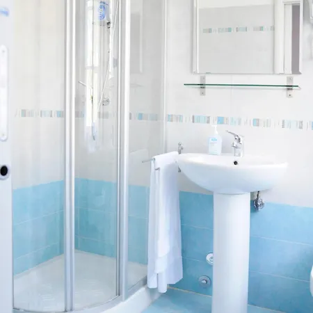 Alojamento de Acomodação e Pequeno-almoço B&B Trieste Plus Trieste