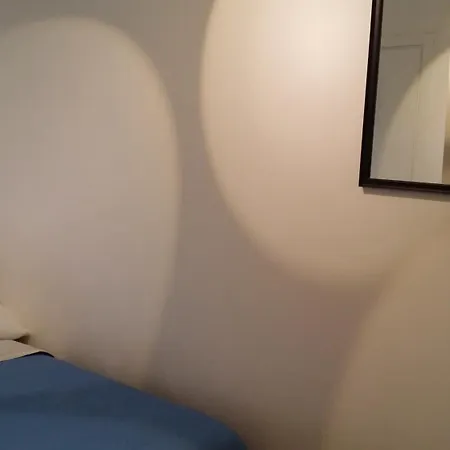 B&B Trieste Plus Alojamento de Acomodação e Pequeno-almoço 3*