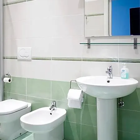 B&B Trieste Plus Bed & Breakfast